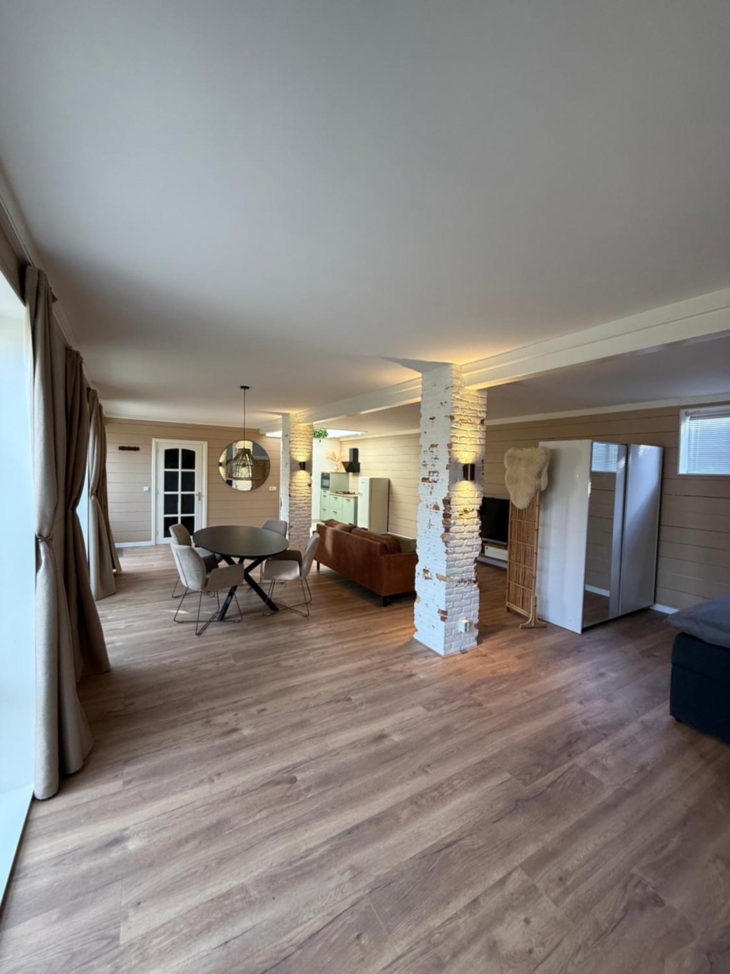 Spacious 70M2 Apartment In City Centre With Lovely Terrace Alkmaar Eksteriør billede